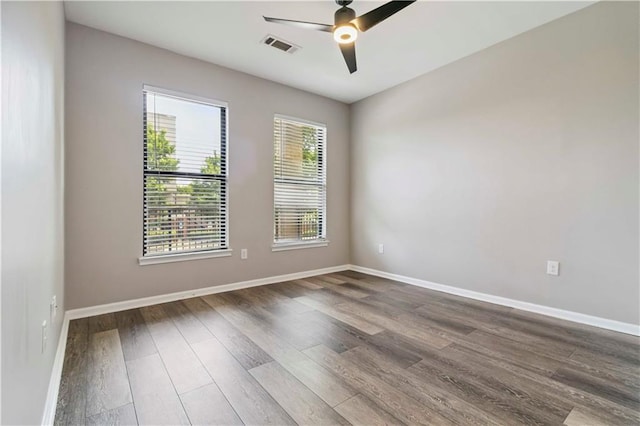 898 Oak St SW Unit 3228, Atlanta, GA 30310 - empty room featuring wood finished floors and ceiling fan