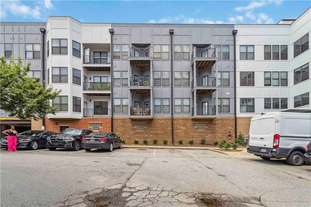 898 Oak St SW Unit 3228, Atlanta, GA 30310 - view of apartment building / complex featuring uncovered parking