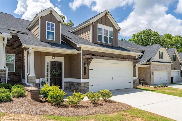 craftsman-style house featuring a garage