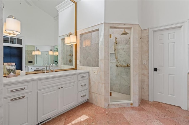 6515 Ashbourne Ct, Suwanee, GA 30024 - full bath featuring a stall shower, vaulted ceiling, and vanity