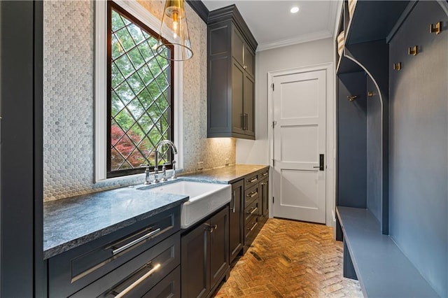 6515 Ashbourne Ct, Suwanee, GA 30024 - bar with a sink, backsplash, crown molding, brick floors, and recessed lighting