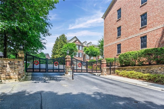 2873 Overlook Way NE, Atlanta, GA 30324 - view of gate