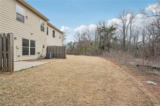 2785 Maple Park Pl, Cumming, GA 30041 - view of yard featuring central AC and a patio