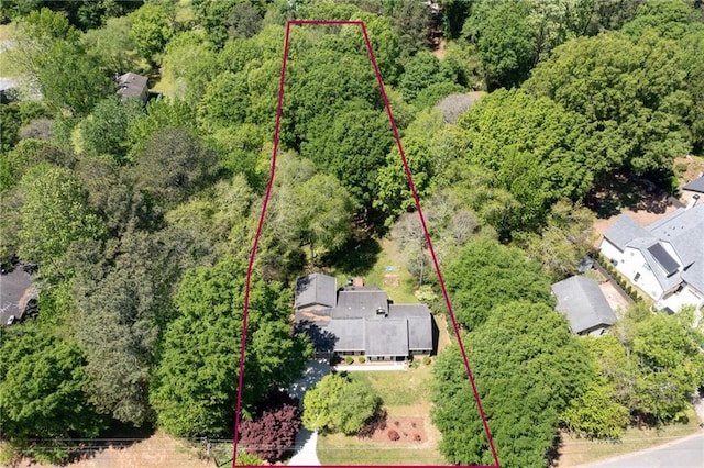 170 Mayfield Cir, Alpharetta, GA 30009 - aerial view of property and surrounding area featuring property parcel outlined and a forest