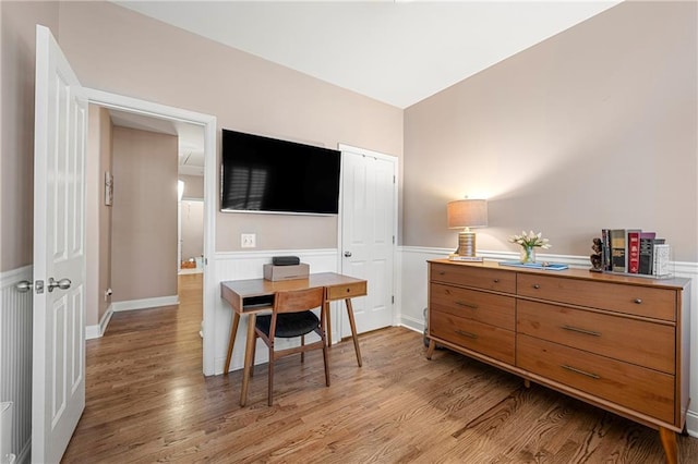 office area featuring light hardwood / wood-style flooring