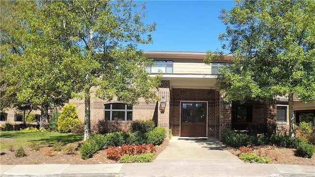 view of front facade with french doors