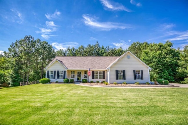 1015 Carriage Way, Loganville, GA 30052 - ranch-style house with a front lawn