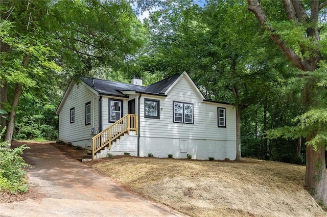 view of front of property