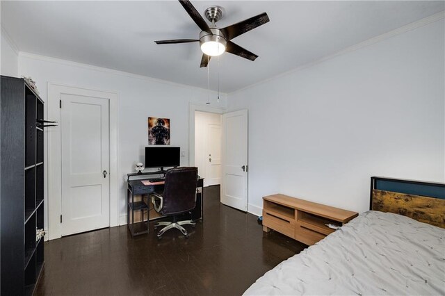 311 Glendale Ave, Decatur, GA 30030 - bedroom featuring crown molding, a desk, a ceiling fan, and wood finished floors