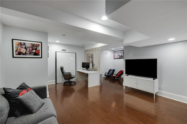 311 Glendale Ave, Decatur, GA 30030 - living area featuring wood finished floors, a desk, and recessed lighting