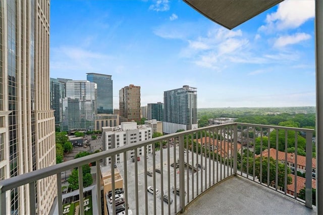 943 Peachtree St NE Unit 1518, Atlanta, GA 30309 - balcony with a skyline view
