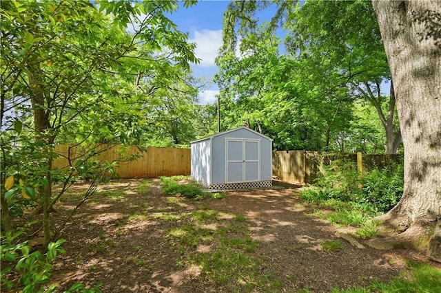 511 Robinson Ave SE, Atlanta, GA 30315 - view of shed featuring a fenced backyard