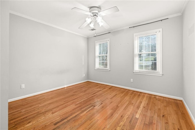 unfurnished room featuring light wood-type flooring, ceiling fan, and ornamental molding