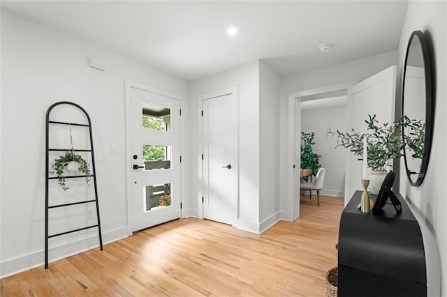 1494 May Ave SE, Atlanta, GA 30316 - foyer with light wood-style floors, baseboards, and recessed lighting