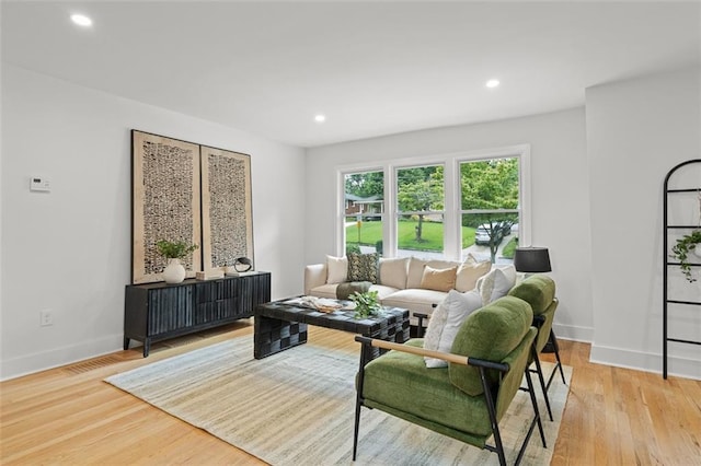 1494 May Ave SE, Atlanta, GA 30316 - living area featuring baseboards, light wood-type flooring, and recessed lighting