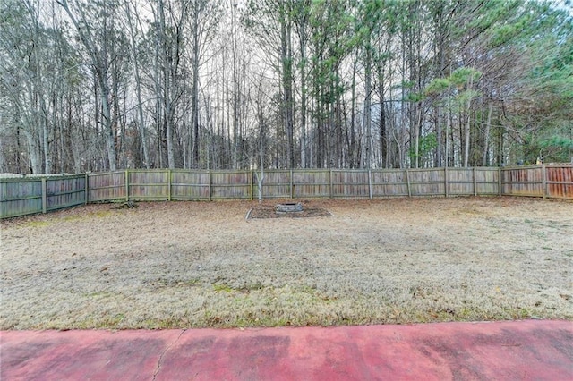 view of yard featuring a fenced backyard