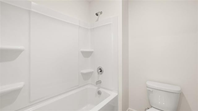 full bath with toilet and shower / bath combination
