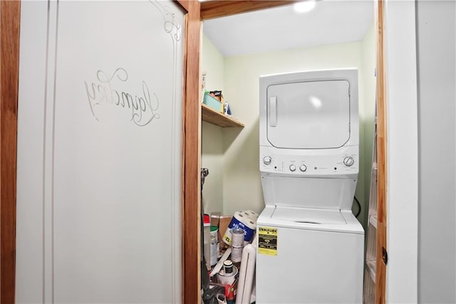 1202 Key Rd SE, Atlanta, GA 30316 - washroom with stacked washer / dryer