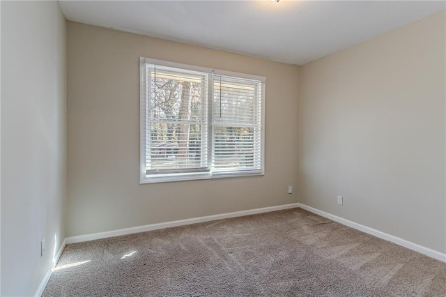2329 Meadowlane Dr SW, Atlanta, GA 30311 - unfurnished room with carpet floors