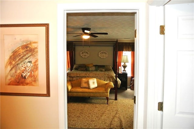 bedroom featuring ceiling fan