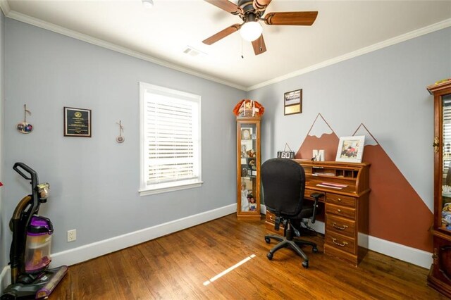 office space with wood-type flooring, crown molding, and ceiling fan