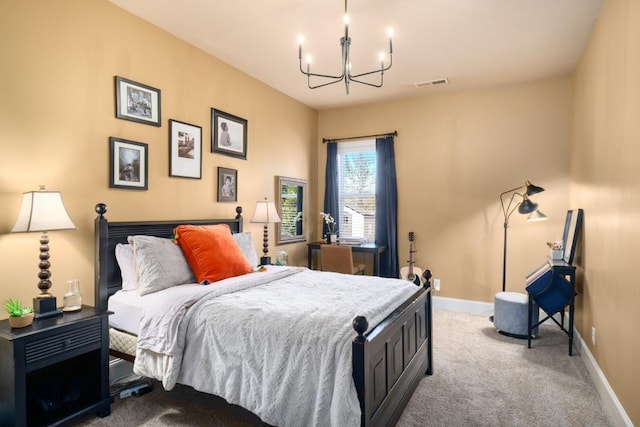 bedroom featuring light carpet, an inviting chandelier, visible vents, and baseboards