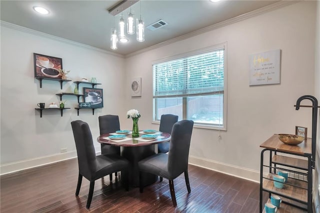 30 Lismore Way, Newnan, GA 30263 - dining room with baseboards, dark wood-style floors, crown molding, and recessed lighting