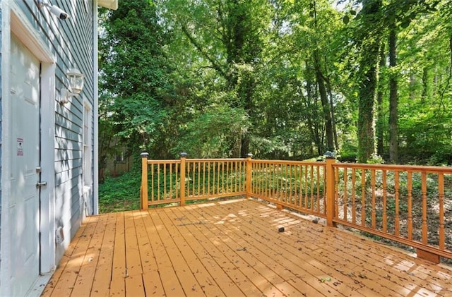 800 Post Road Cir, Stone Mountain, GA 30088 - view of wooden terrace