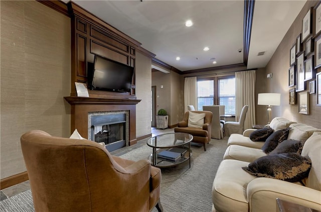 living room featuring crown molding and light carpet