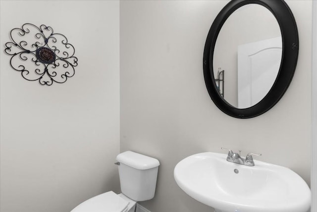 3086 Frazier Walk, Decatur, GA 30033 - bathroom with a sink and toilet