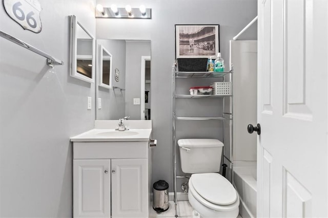242 Sandhurst Ct, Suwanee, GA 30024 - full bath featuring vanity, toilet, and shower / washtub combination