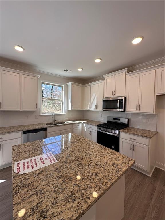 2280 Highridge Point Dr, Lithia Springs, GA 30122
