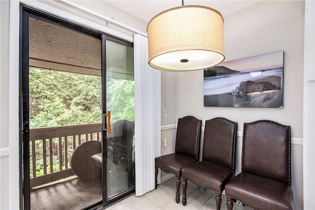 8740 Roswell Rd Unit 2G, Atlanta, GA 30350 - sitting room featuring tile patterned floors