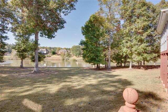 view of yard with a water view