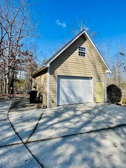 3 Westridge Pl, Rome, GA 30165 - view of side of home featuring a garage
