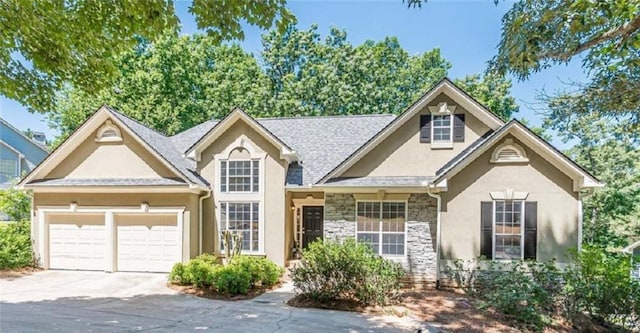 view of front of house featuring a garage