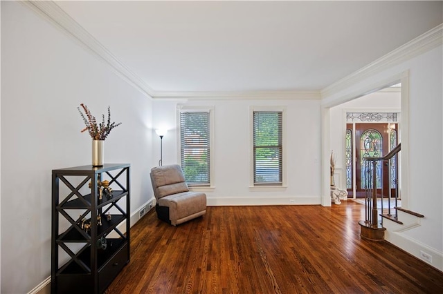 385 Guildhall Grv, Johns Creek, GA 30022 - living area featuring wood finished floors, ornamental molding, and baseboards