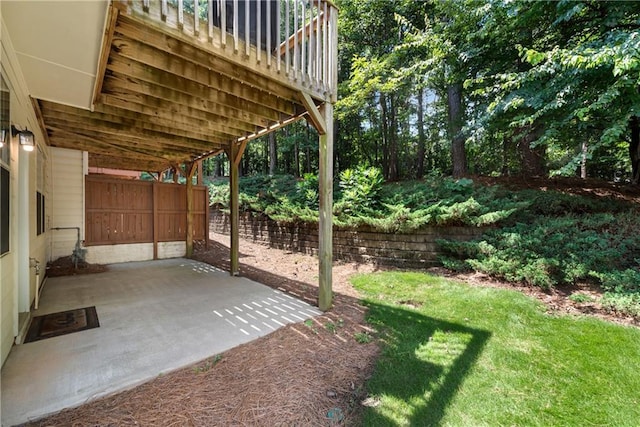 3733 Chattahoochee Summit Dr SE Unit 7, Atlanta, GA 30339 - view of yard featuring a patio