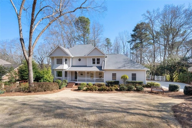 view of front facade with covered porch