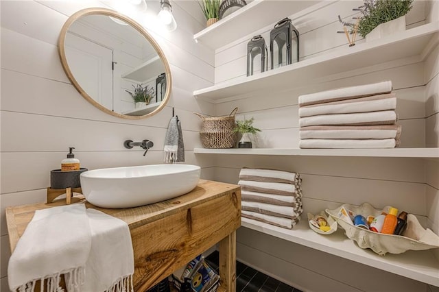 6301 New Bethany Rd, Buford, GA 30518 - bathroom featuring vanity
