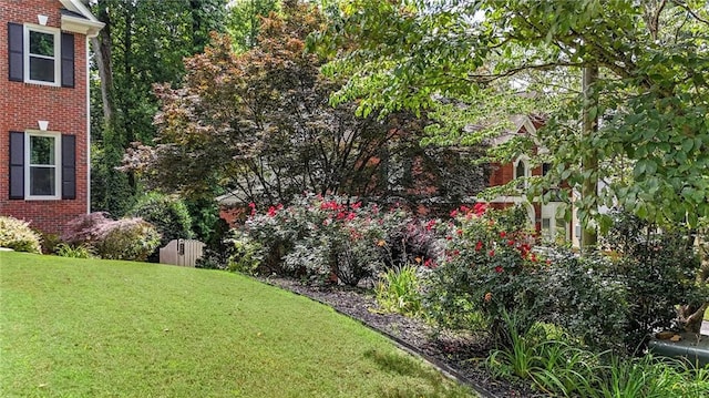 4955 Day Lily Way NW, Acworth, GA 30102 - view of grassy yard