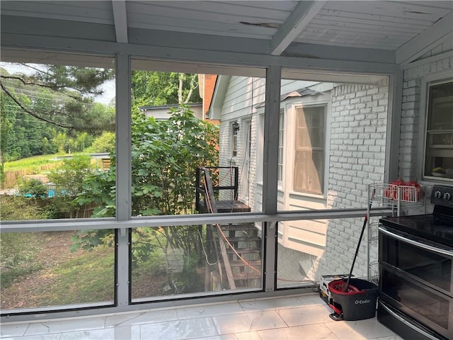 1159 Aurora Ct, Atlanta, GA 30338 - view of sunroom / solarium