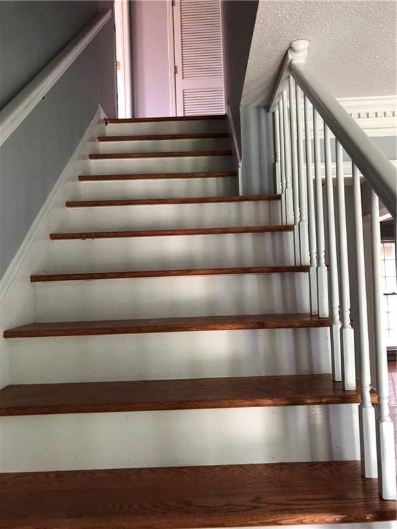 1159 Aurora Ct, Atlanta, GA 30338 - view of staircase