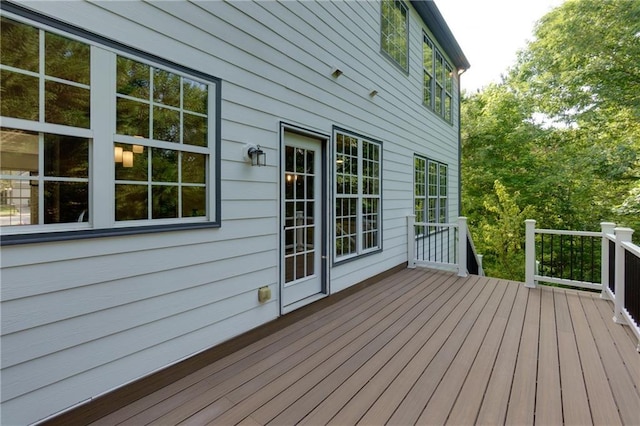3260 Ridgefair Dr, Cumming, GA 30040 - view of wooden terrace