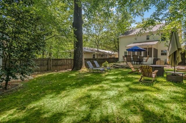 1123 Seaboard Ave NW, Atlanta, GA 30318 - view of yard with fence