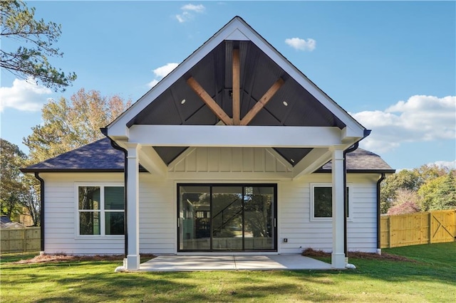 4815 Price Rd, Gainesville, GA 30506 - rear view of property featuring a patio