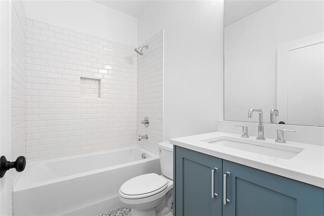 3319 Stillwood Ln, Hapeville, GA 30354 - bathroom featuring toilet, bathtub / shower combination, and vanity