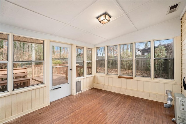 1836 Poinsetta Dr, Acworth, GA 30102 - unfurnished sunroom featuring healthy amount of natural light and vaulted ceiling