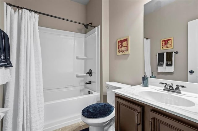 105 Laurel Canyon Trl, Canton, GA 30114 - bathroom with vanity and shower / bathtub combination with curtain