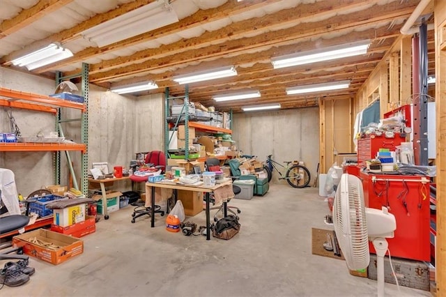 17 Sassafras Trl NE, Cartersville, GA 30121 - unfinished basement featuring a workshop area